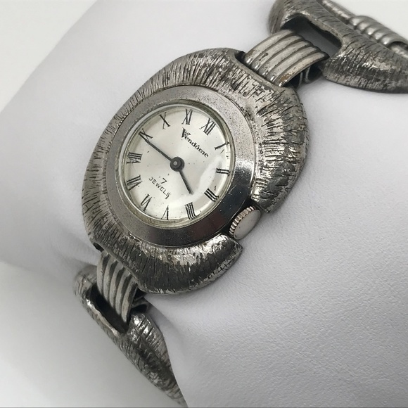 Vintage Rare Vendome Ladies Watch 7Jewels Handwind